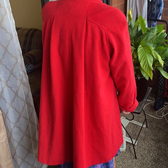 Red Coat - Picture 2 of 2